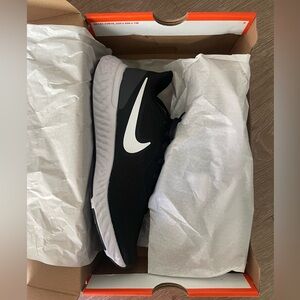 Womens running sneakers